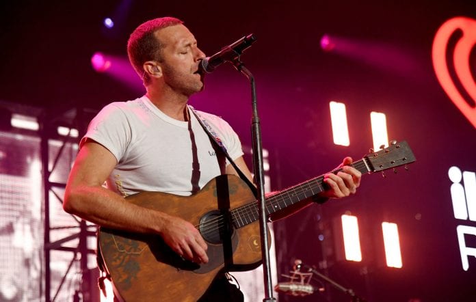 Vocalista Coldplay-Glastonbury-Coldplay a