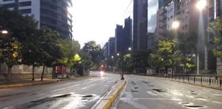 cuarentena en Caracas radical