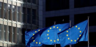 La UE discute endurecer las condiciones para viajar durante el repunte de la pandemia