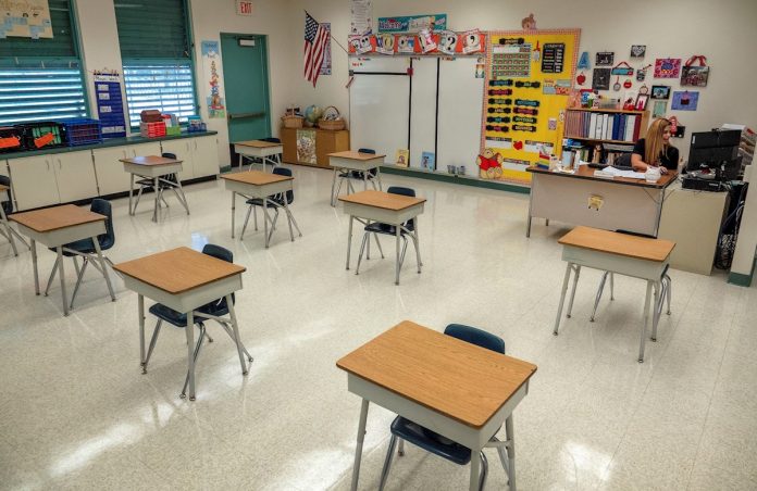 Nueva York Escuelas de Miami-Dade denuncian más intentos de ciberataques a clases online