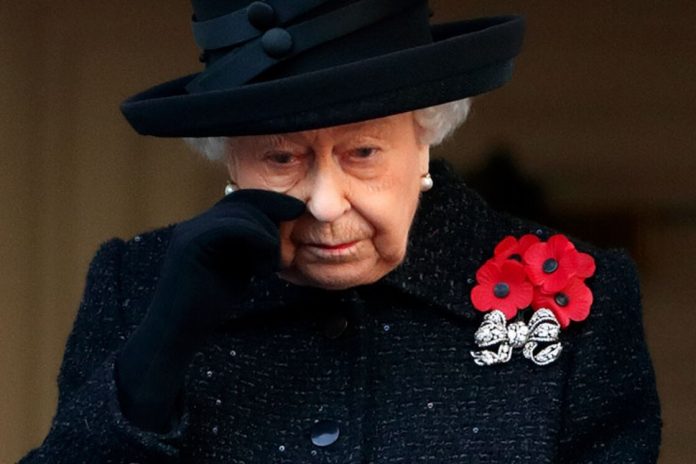 Isabel II confiesa en su mensaje de Navidad que "echa de menos" a su marido