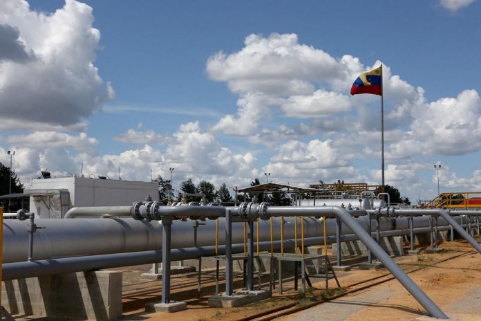 Reuters: Venezuela relanzó mezcla de crudo tras corte de suministro de gas