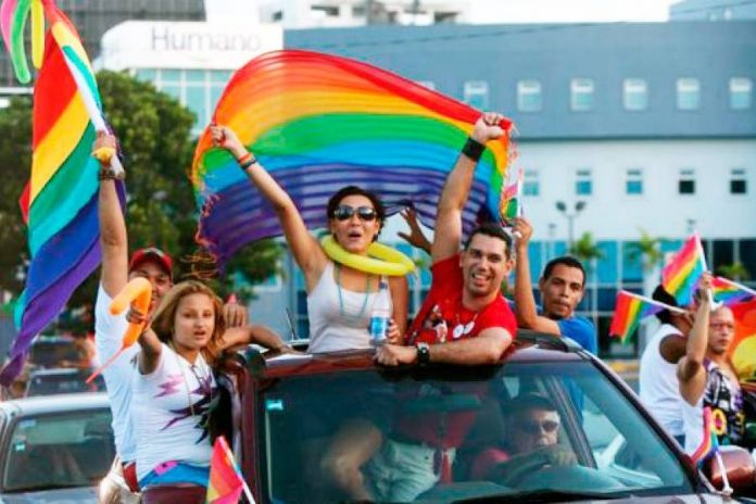 Caravanas de 13 cidades confirmam presença na Parada LGBT de Maringá
