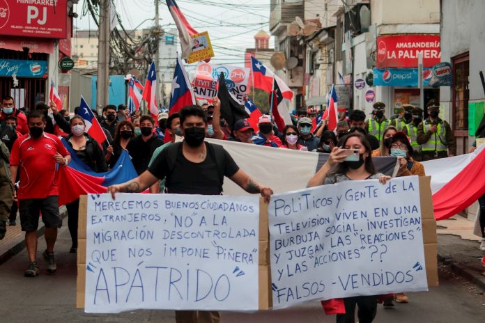 Nuevas marchas a favor y en contra de la migración en Chile