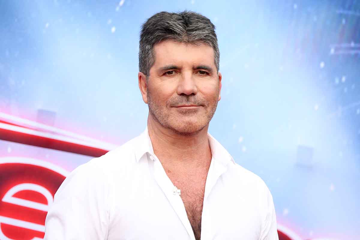 Брендан коуэлл. Саймон Коуэлл. Simon Cowell supraised. Лейтенант Коуэлл. Simon Cowell's New face.