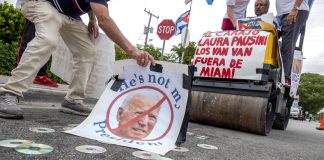 Exiliados cubanos en Miami Laura Pausini