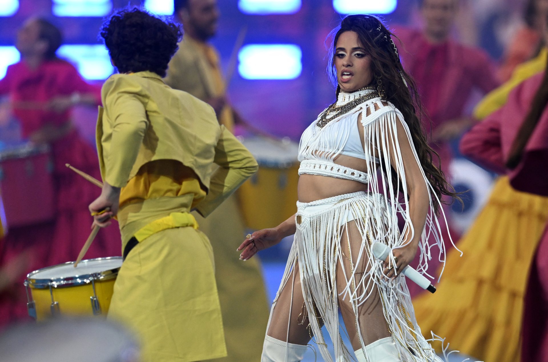 Camila Cabello a brillé malgré le chaos au Stade de France